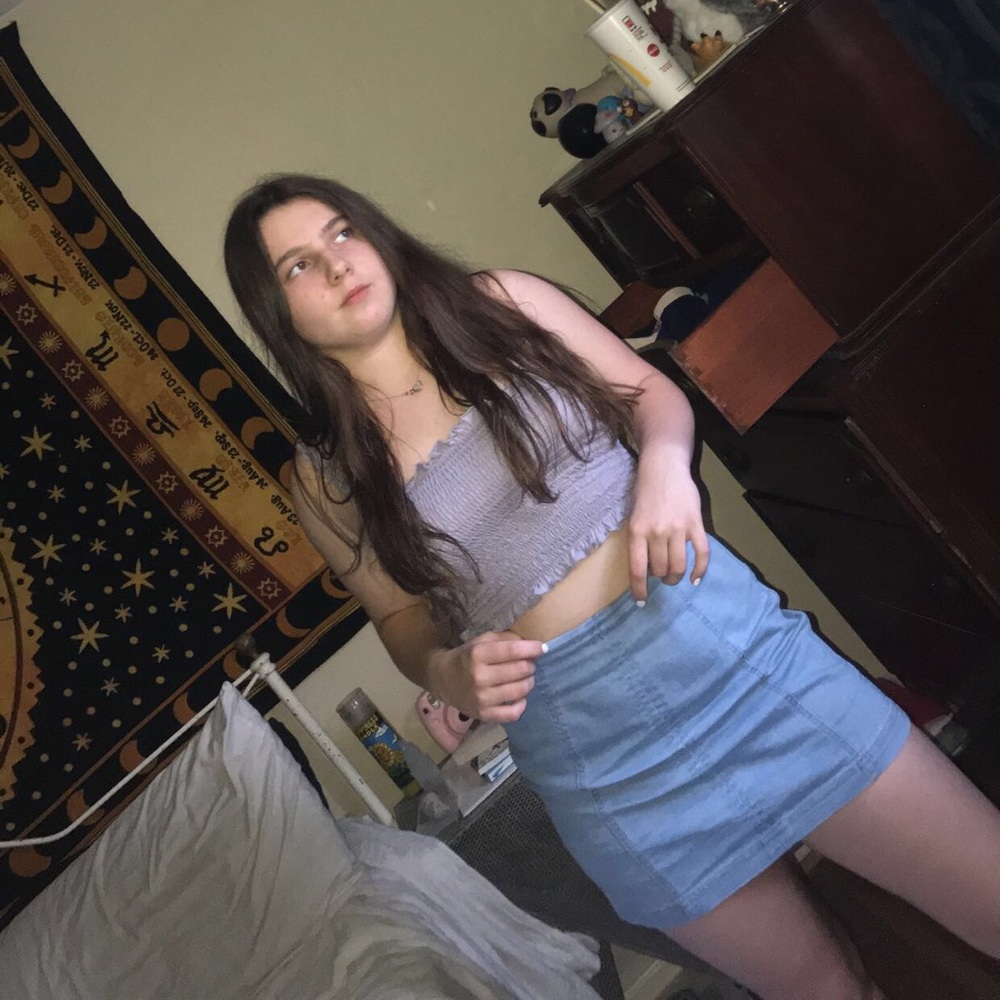 Meet your Posher, Isabella